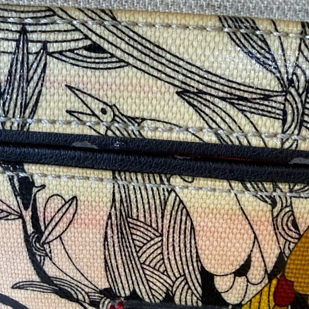 Sakroots Peace Happy Floral‎ Bird Wallet Zip Around Clutch Wristlet